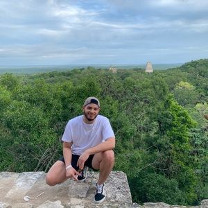 Meet your Posher, Erick